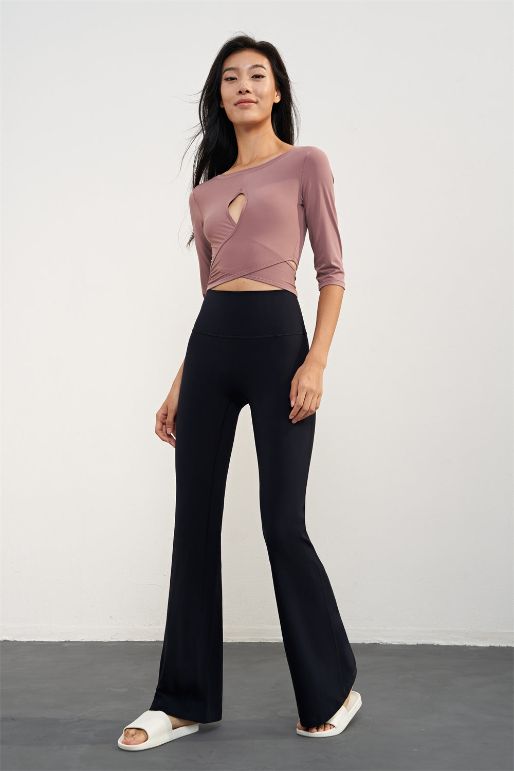 Armour Yoga Crop Top