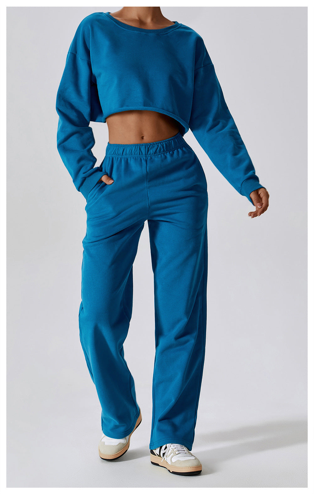 Endure Mid-Rise Loose Sweatpants