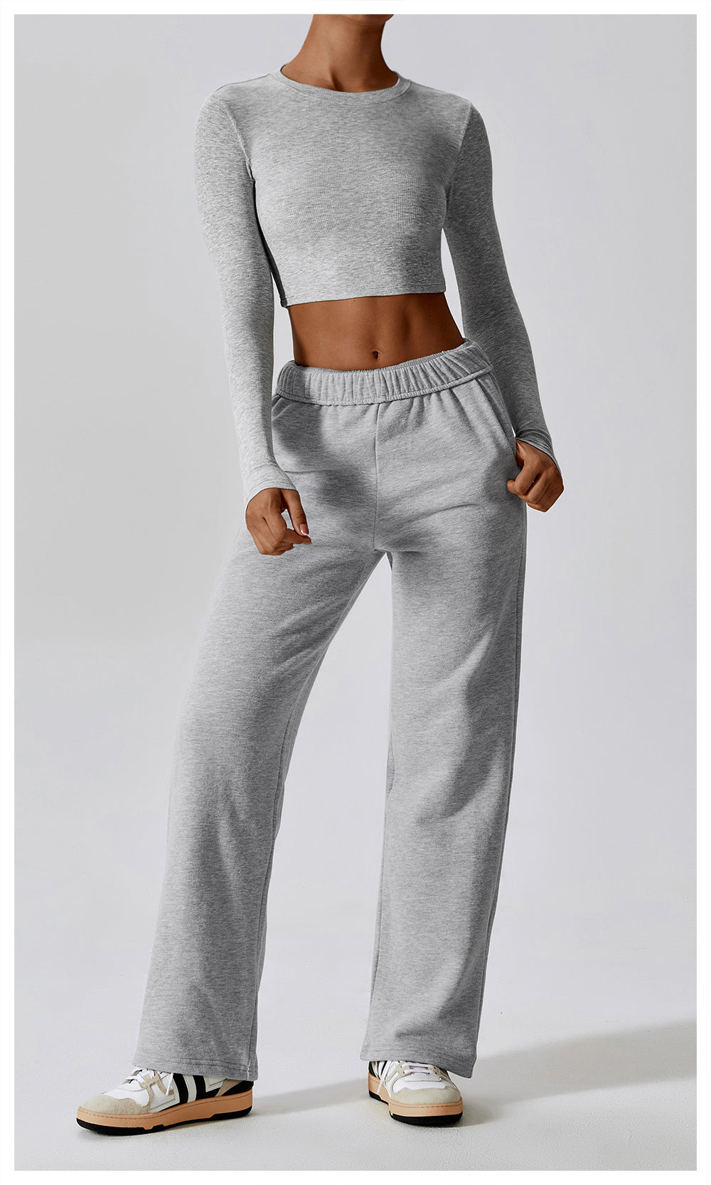 Endure Mid-Rise Loose Sweatpants
