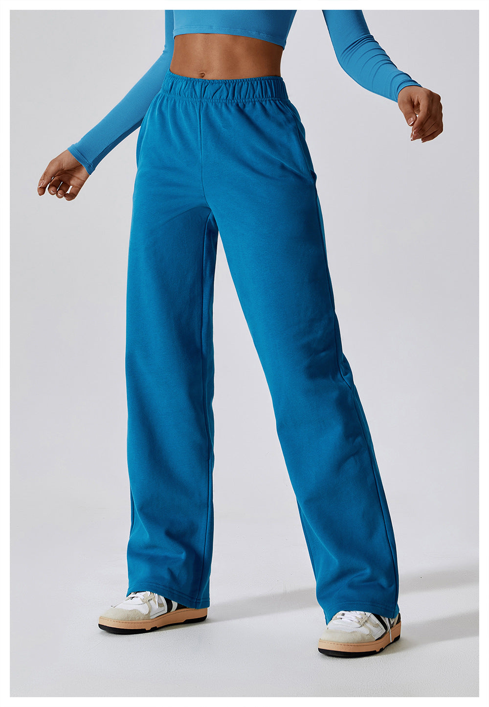 Endure Mid-Rise Loose Sweatpants