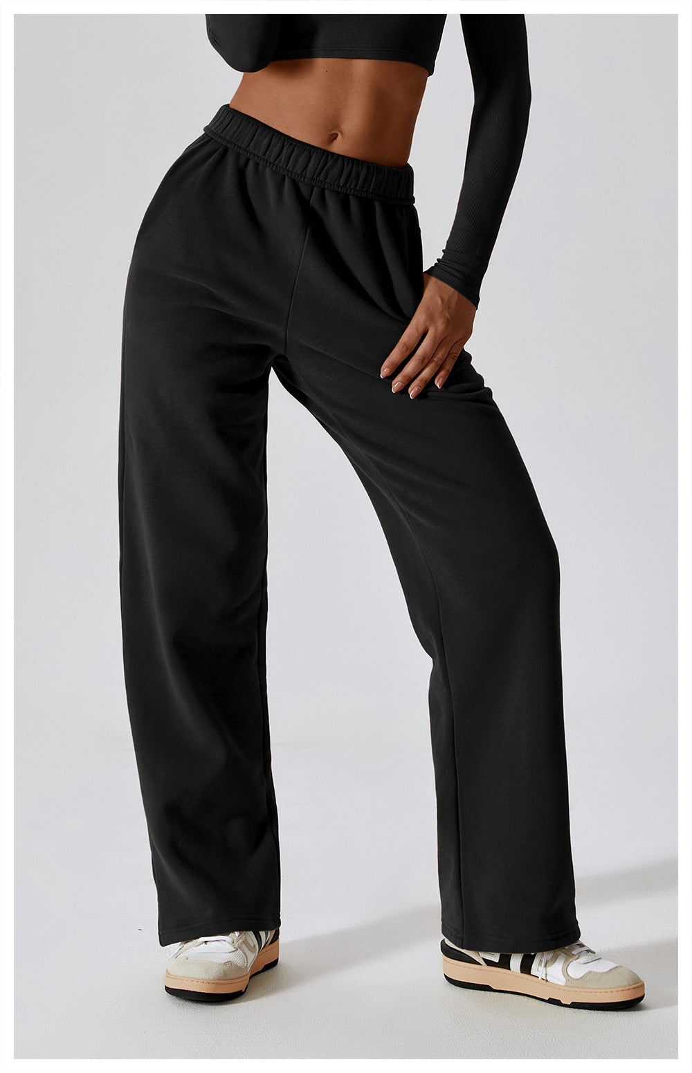 Endure Mid-Rise Loose Sweatpants